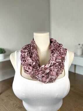 Big Buddha Pink Abstract Print Lightweight Scarf Wrap - NWT